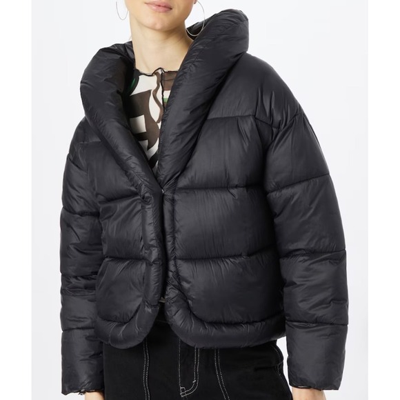 Modern minimalist diva River Island puffer jacket coat black shawl collar Sz L - Picture 1 of 8